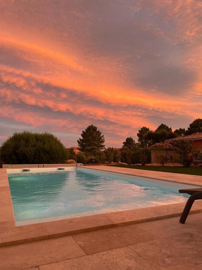 Villa Chez Geraldine Piscine Chauffee, Proche Plage Et Riviere 르씨 외부 사진